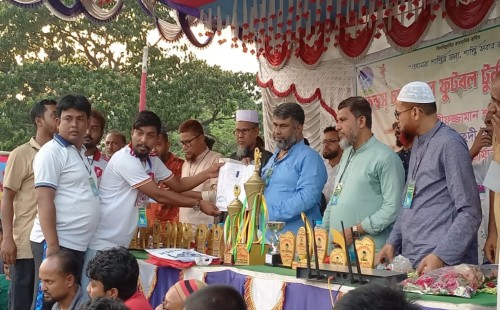 মাদকের কবল থেকে যুবসমাজ রক্ষায় খেলাধুলার বিকল্প নেই