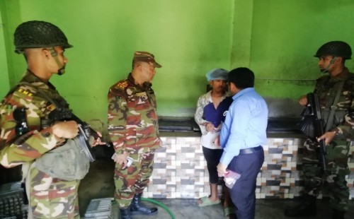 আলমডাঙ্গায় আইসক্রিম ও বেকারিতে মিলল নোংরা পরিবেশ