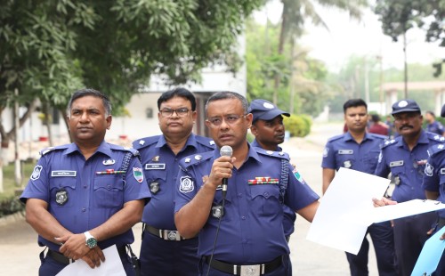 টাকা নয়, মেধায় চাকরি পেল ১৬ জন তরুণ