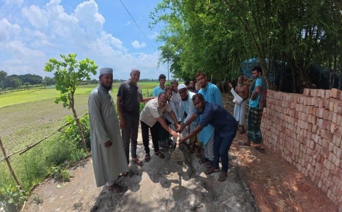 বোয়ালিয়ায় হেরিং বোন রাস্তার কাজের উদ্বোধন