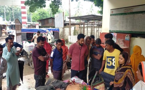 হরিণাকুণ্ডু ও গাংনীতে পৃথক সড়ক দুর্ঘটনা