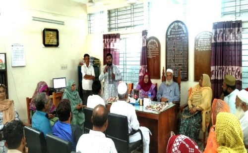 চুয়াডাঙ্গা আদর্শ উচ্চ বালিকা বিদ্যালয়ে নবগঠিত অ্যাডহক কমিটির সংবর্ধনা