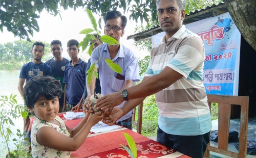তিতুদহে কবিতা আবৃত্তি ও চিত্রাঙ্কন প্রতিযোগিতা