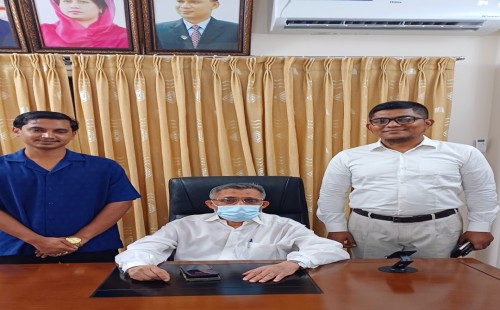 সাবেক স্বরাষ্ট্র প্রতিমন্ত্রী বাবরের সঙ্গে চুয়াডাঙ্গার সাইবার এক্টিভিস্ট রিপনের সাক্ষাৎ