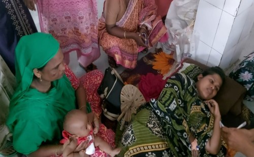 স্ত্রীর শরীরে ফুটন্ত ভাত ঢাললেন স্বামী!