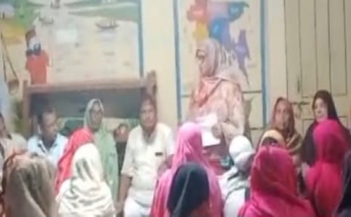 চুয়াডাঙ্গা পৌর ৬ নম্বর ওয়ার্ড মহিলা দলের কর্মী সভা