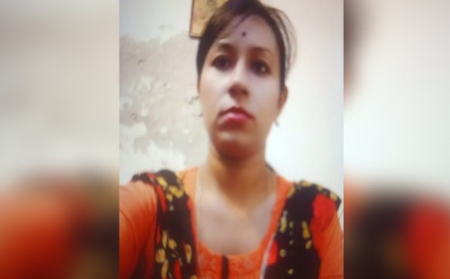 চুয়াডাঙ্গা সদর হাসপাতালের চিকিৎসক মানি মন্ডলের প্রতারণা