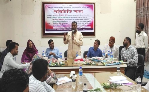 চুয়াডাঙ্গায় রোগী কল্যাণ সমিতির মতবিনিময় সভায় বিএনপি নেতা শরীফুজ্জামান