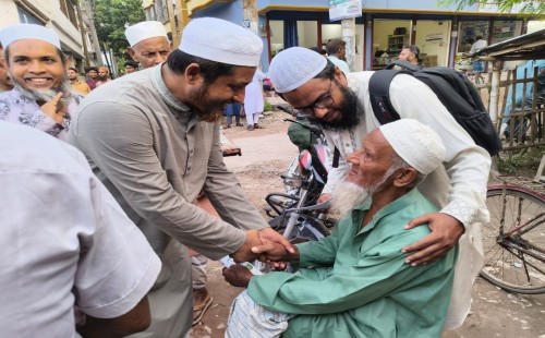চুয়াডাঙ্গা পৌর ২ নম্বর ওয়ার্ডে বিভিন্ন স্থানে জামায়াত নেতার গণসংযোগ
