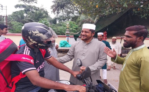 চুয়াডাঙ্গায় জামায়াত নেতা অ্যাড. রাসেলের গণসংযোগ