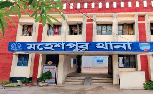‎মহেশপুরে শিশুকে ধর্ষণ চেষ্টার অভিযোগ; কিশোর আটক