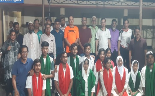 চুয়াডাঙ্গায় পথনাটক ‘এসো জীবন বাঁচাই’ মঞ্চস্থ