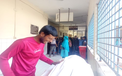 কৃষককে কুপিয়ে হত্যা, গুরুতর জখম আরও তিনজন