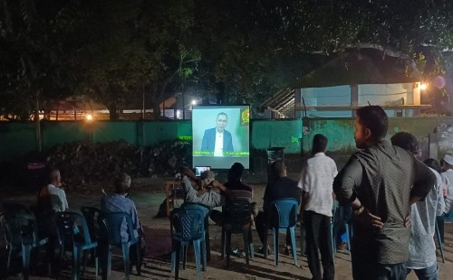 চুয়াডাঙ্গায় তারেক রহমানের সাক্ষাৎকার বড় পর্দায় সম্প্রচার