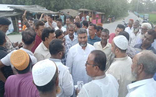 চুয়াডাঙ্গা সদর উপজেলা মোমিনপুর ইউনিয়নে ব্যাপক গণসংযোগে বিএনপি নেতা শরীফুজ্জামান শরীফ