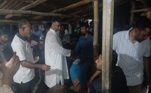 বিএনপি নেতা শরীফের গণসংযোগ তাৎক্ষণিক জনসভায় পরিণত, জনগণের ব্যাপক সাড়া