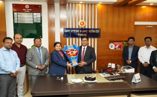 চুয়াডাঙ্গার নতুন ডিসি মোহাম্মদ কামাল হোসেনের যোগদান