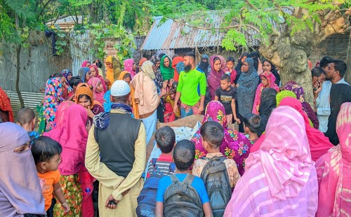 দামুড়হুদায় গাছে মোটরসাইকেলের ধাক্কা