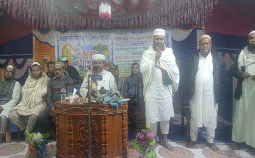 আলমডাঙ্গার কয়রাডাঙ্গায় ওয়াজ মাহফিলে বিএনপি প্রার্থী শরীফুজ্জামান