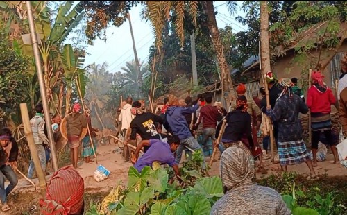 ঝিনাইদহে দলে অনুপ্রবেশ নিয়ে বিএনপির দুই গ্রুপের সংঘর্ষ