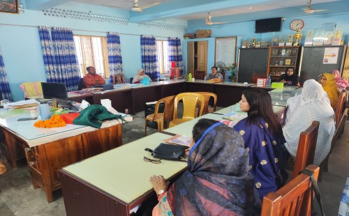 জীবননগরে প্রাথমিক সহকারী শিক্ষকদের কর্মবিরতি