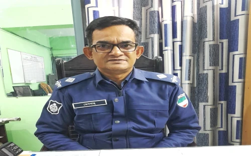 দামুড়হুদা মডেল থানায় নবাগত ওসি মেসবাহ্ উদ্দিনের যোগদান