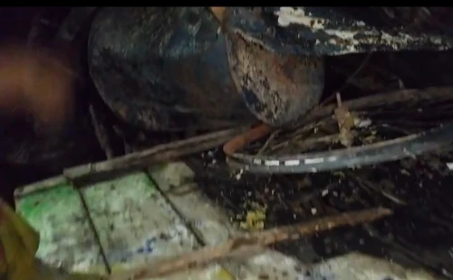 গড়াইটুপির বিত্তিরদাড়িতে বৈদ্যুতিক শট সার্কিটে অগ্নিকাণ্ড