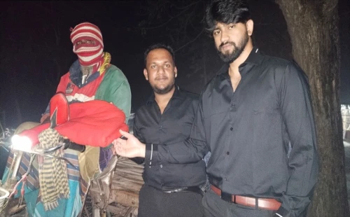চুয়াডাঙ্গা ফাউন্ডেশনের শীতবস্ত্র বিতরণ