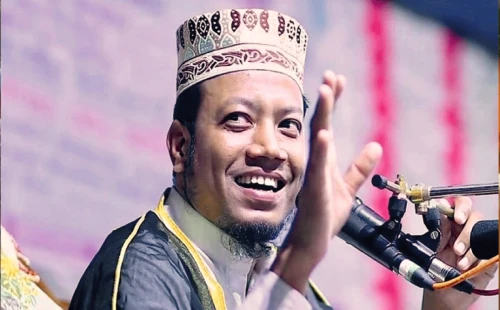 আমির হামজার বিরুদ্ধে ঝিনাইদহে মামলা