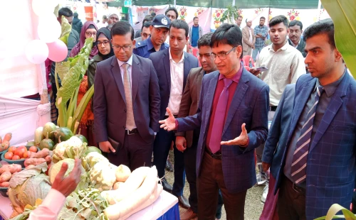 মুজিবনগরে তিন দিনব্যাপী কৃষি প্রযুক্তি মেলার উদ্বোধন