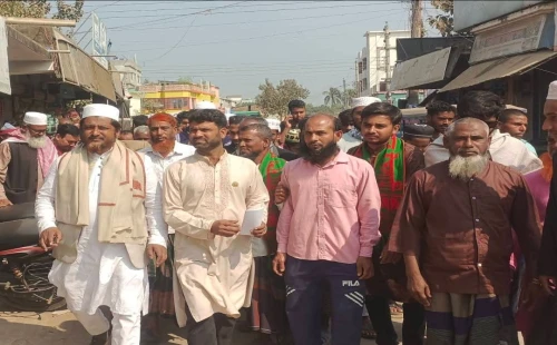 চুয়াডাঙ্গায় জামায়াত প্রার্থীর গণসংযোগ ও পথসভা