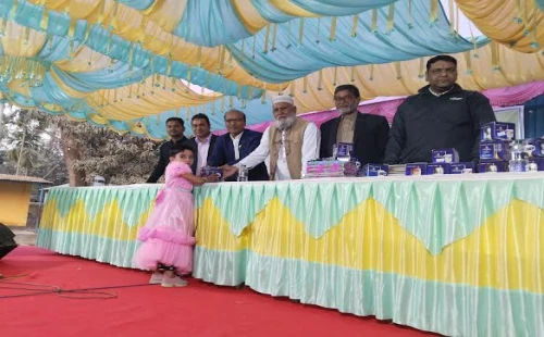 দর্শনা অংকুর আদর্শ বিদ্যালয়ের ক্রীড়া প্রতিযোগিতা