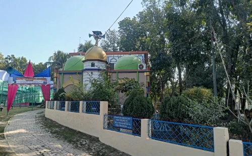 চুয়াডাঙ্গার ঐতিহ্যবাহী ঠাকুরপুর মসজিদে বার্ষিক ইছালে সওয়াব আজ