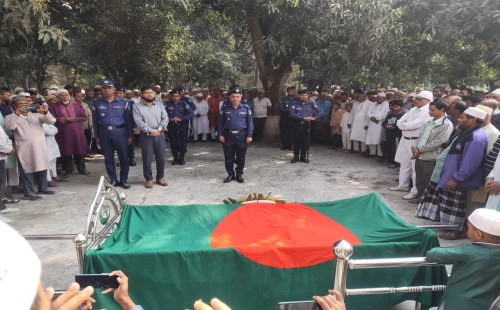 জীবননগরে রাষ্ট্রীয় মর্যাদায় বীর মুক্তিযোদ্ধা শাহাবুদ্দীনকে দাফন