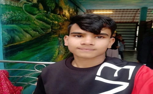 গিরিশনগরে কিশোর রবিনের আত্মহত্যা