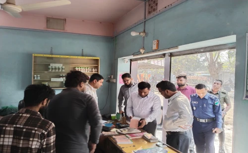 জীবননগরে সার ও কীটনাশক দোকানে অভিযান