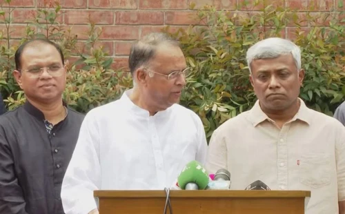 জ্বালানি তেল নিয়ে উদ্বিগ্ন হওয়ার কিছু নেই, আগামীকাল আরও ২টি ভেসেল আসছে: জ্বালানিমন্ত্রী