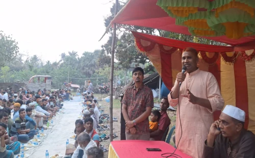হরিণাকুণ্ডুতে বিএনপির দোয়া ও ইফতার