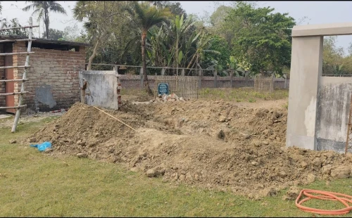 জীবননগরের মাধবখালীতে কবরস্থানের গেট নিয়ে সংঘর্ষ