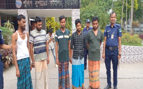 এক নারীর সহযোগিতায় আরেক নারীকে সংঘবদ্ধ ধর্ষণ