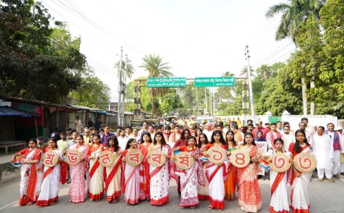 চুয়াডাঙ্গা, মেহেরপুরসহ সারা দেশে বর্ণাঢ্য আয়োজনে পহেলা বৈশাখ উদ্যাপন