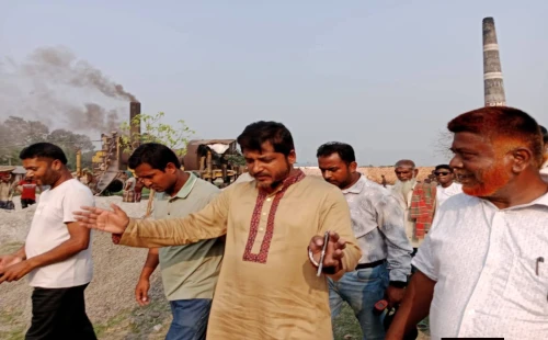 চুয়াডাঙ্গার নয়মাইল-ভুলটিয়া সড়ক নির্মাণে অনিয়ম-দুর্নীতির অভিযোগ