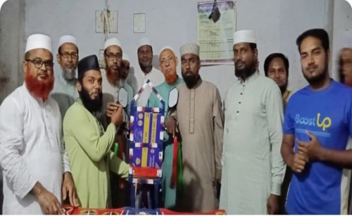 আলমডাঙ্গায় জামায়াতের উদ্যোগে শারীরিক প্রতিবন্ধীকে পাখিভ্যান প্রদান