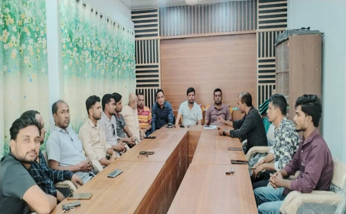 দামুড়হুদা প্রেসক্লাবের প্রতিবাদ সভা