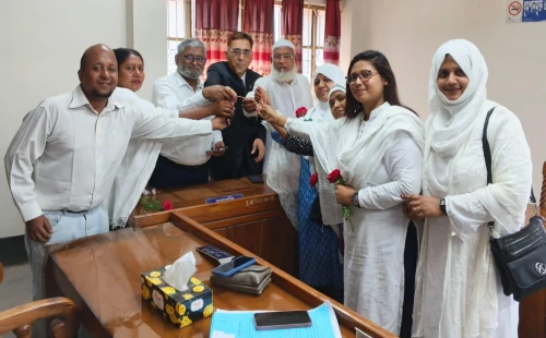 চুয়াডাঙ্গা বারে নারী আইনজীবীদের জন্য ‘ফ্লাওয়ারস গার্ডেন’ কমন রুম উদ্বোধন