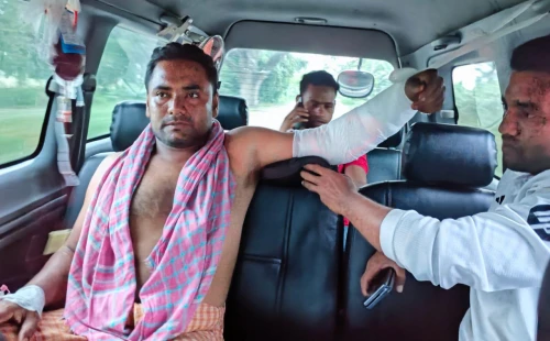 দর্শনায় যুবলীগের হামলায় দুই যুবদল কর্মী আহত