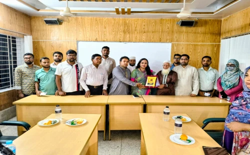 আলমডাঙ্গায় ইউএনও পান্না আক্তারের বিদায় সংবর্ধনা