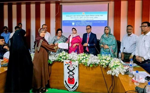 সেরা স্ক্রিনিং পারফরমেন্স সম্মাননা পেলেন আলমডাঙ্গার ডা. শারমিন আক্তার