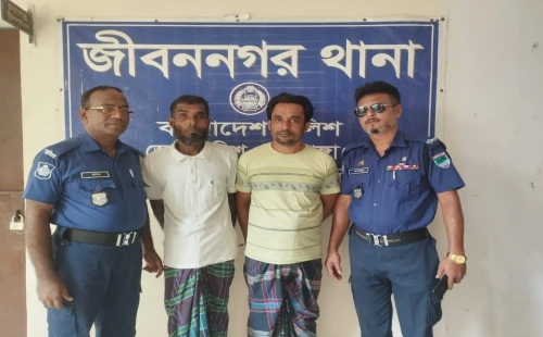 জীবননগরে এক ডজন মামলার আসামিসহ গ্রেপ্তার ৩