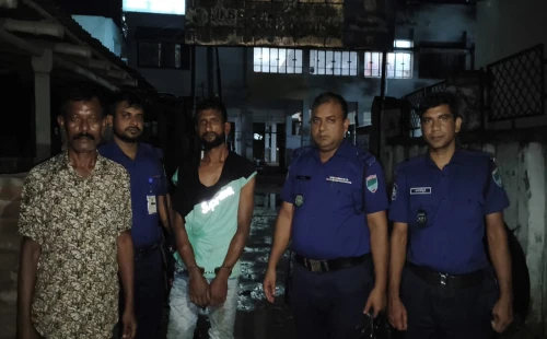 চুয়াডাঙ্গায় বুপ্রেনরফিন ইনজেকশনসহ মাদক কারবারি গ্রেপ্তার